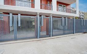 Hotel Rv Homes Gurgaon India